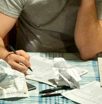 Why Americans are so pessimistic about their finances