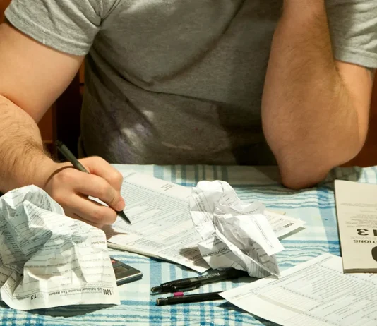 Why Americans are so pessimistic about their finances