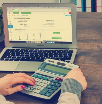 Is corporate finance difficult?