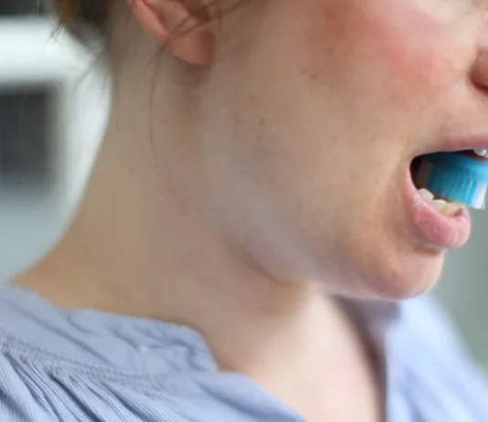 Should You Brush Your Teeth Before or After Breakfast?