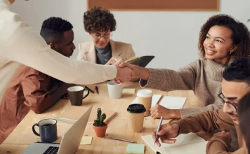 The Importance of Cross-Cultural Communication in Global Business