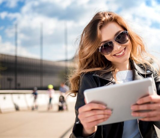 Rich vs. Wealthy: What’s the Difference?