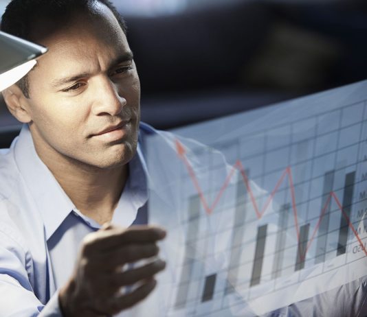 What Is an Economist? Definition, Role and Duties