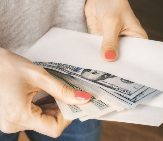 How Does the Envelope Budgeting System Work?