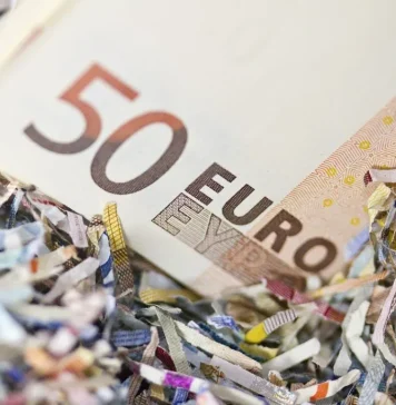 How Does a Eurobond Work?