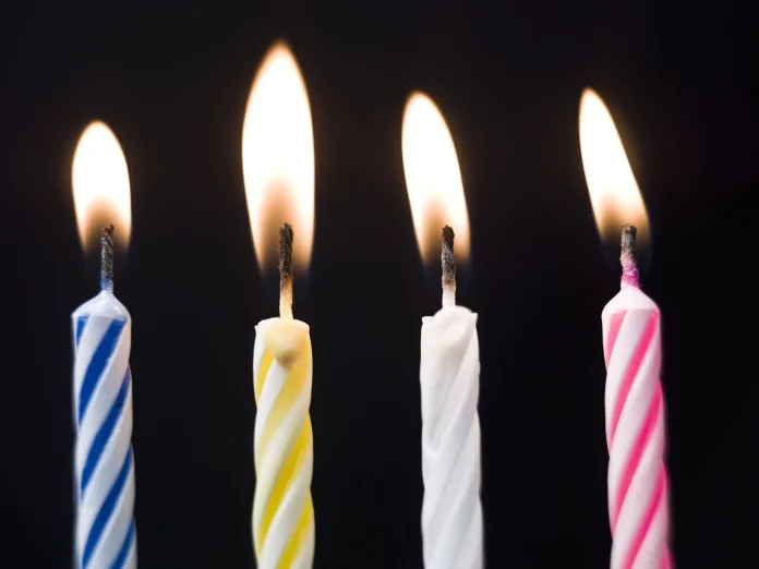 jewish-birthday-traditions.jpg