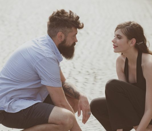 What Actually Happens When We Experience Love at First Sight?