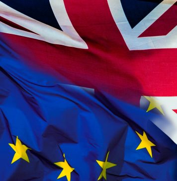 Britain and EU close in on crucial Brexit deal for Northern Ireland